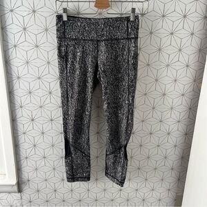 Lululemon Pace Rival Crop Legging 22” Splatter